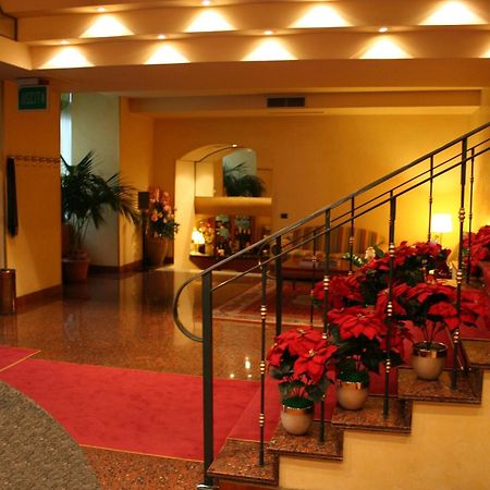 Savant Hotel Lamezia Terme Extérieur photo