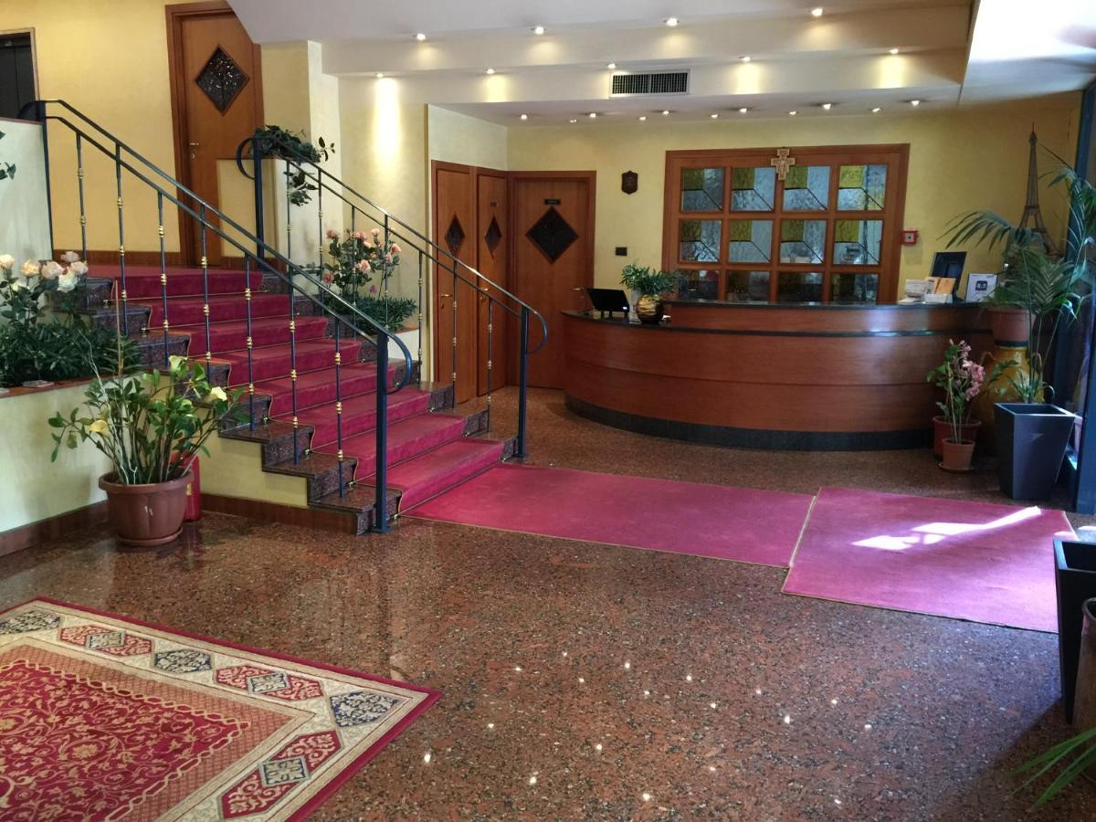 Savant Hotel Lamezia Terme Extérieur photo