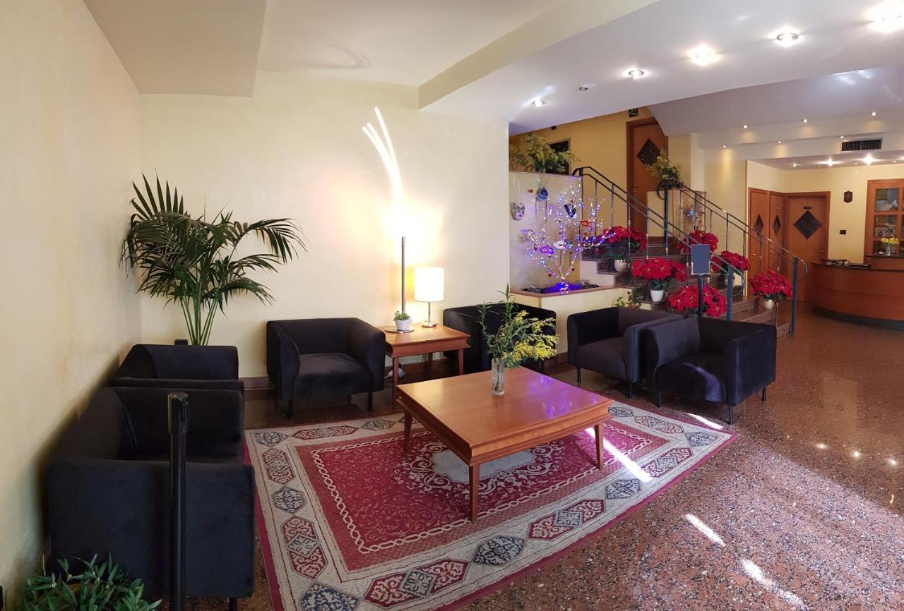 Savant Hotel Lamezia Terme Extérieur photo