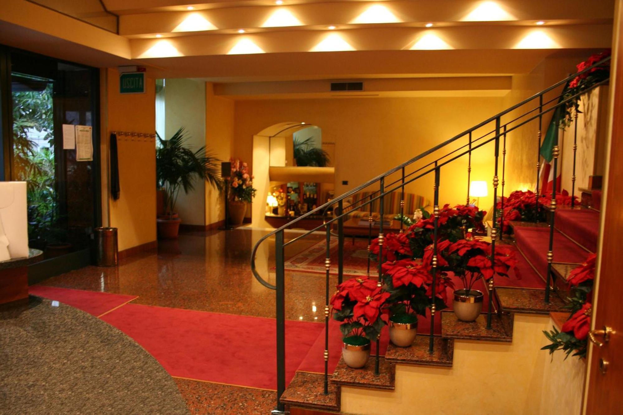 Savant Hotel Lamezia Terme Extérieur photo