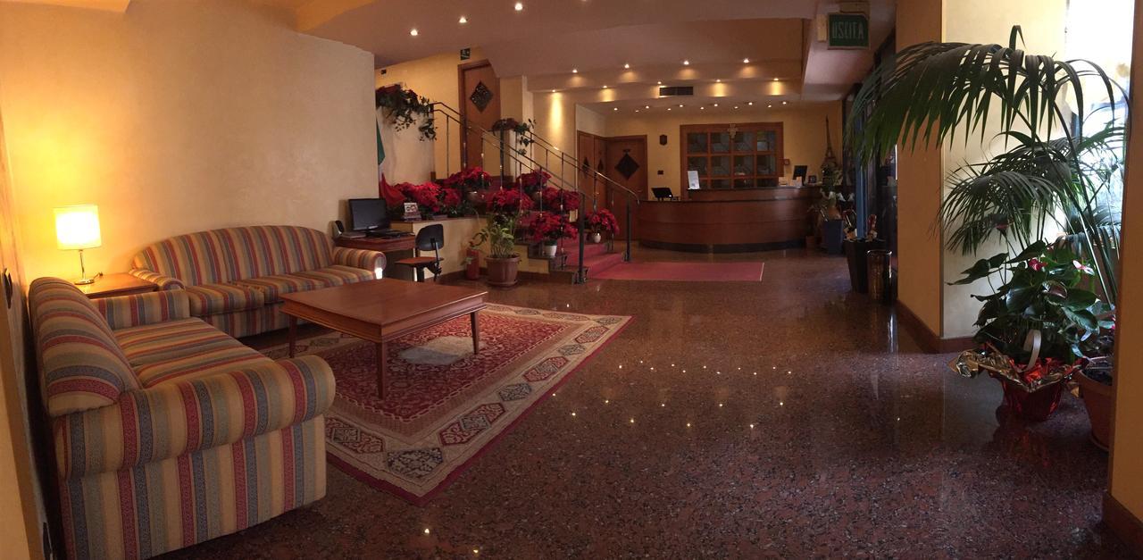 Savant Hotel Lamezia Terme Extérieur photo